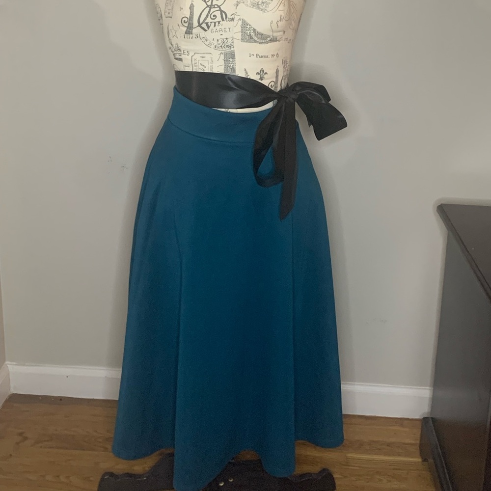 A-line skirt with pockets from H&M!